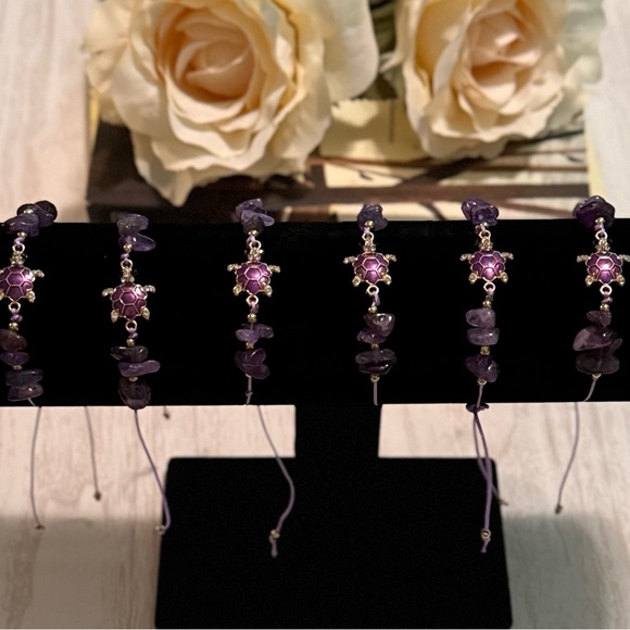 🌊 Sea Turtle Dainty Bracelet 💜Purple Amethyst💙Blue Lapis Lazuli 🤍White Quartz - Picture 9 of 9